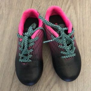 DSG toddler soccer cleats